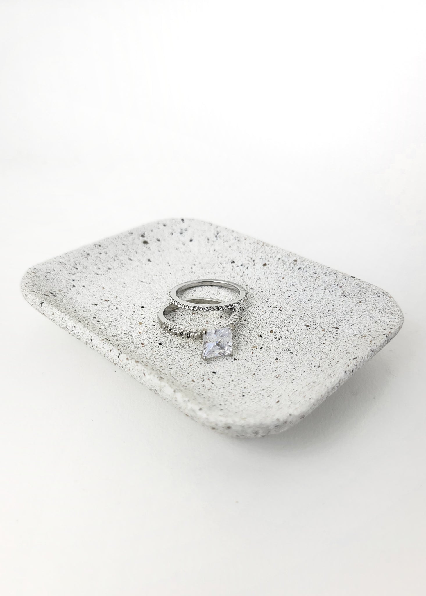 Sparkling Sandstone Ring Dish, White or Grey